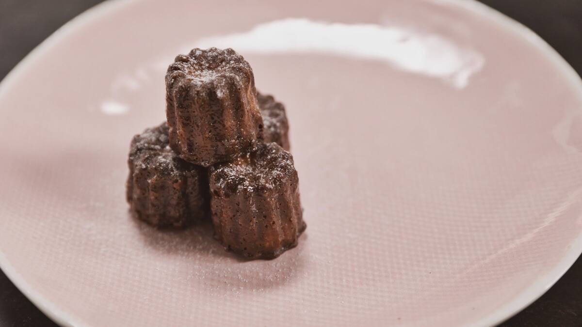 Rezept Canelés Küchlein von Andreas Caminada