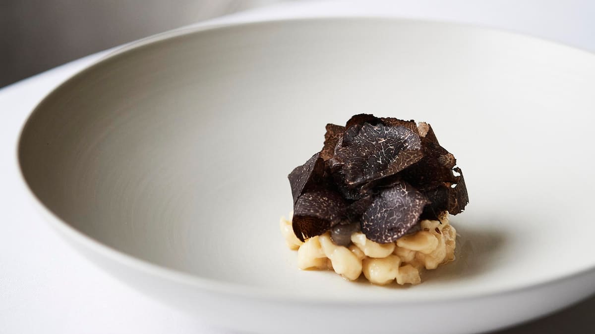 Rezept: Knöpfle mit gerösteter Hefe, Käsewasser und Trüffel