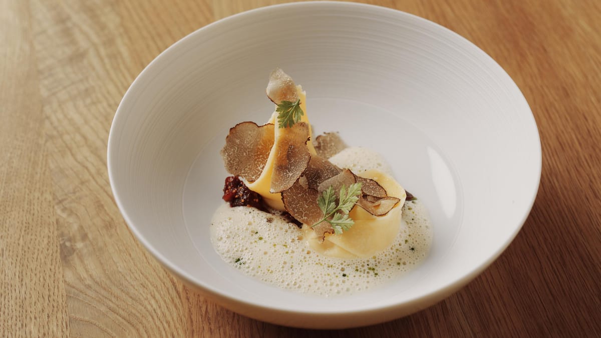 Ravioli mit Bergkäse &amp; Weisswein-Schaumsauce | GaultMillau