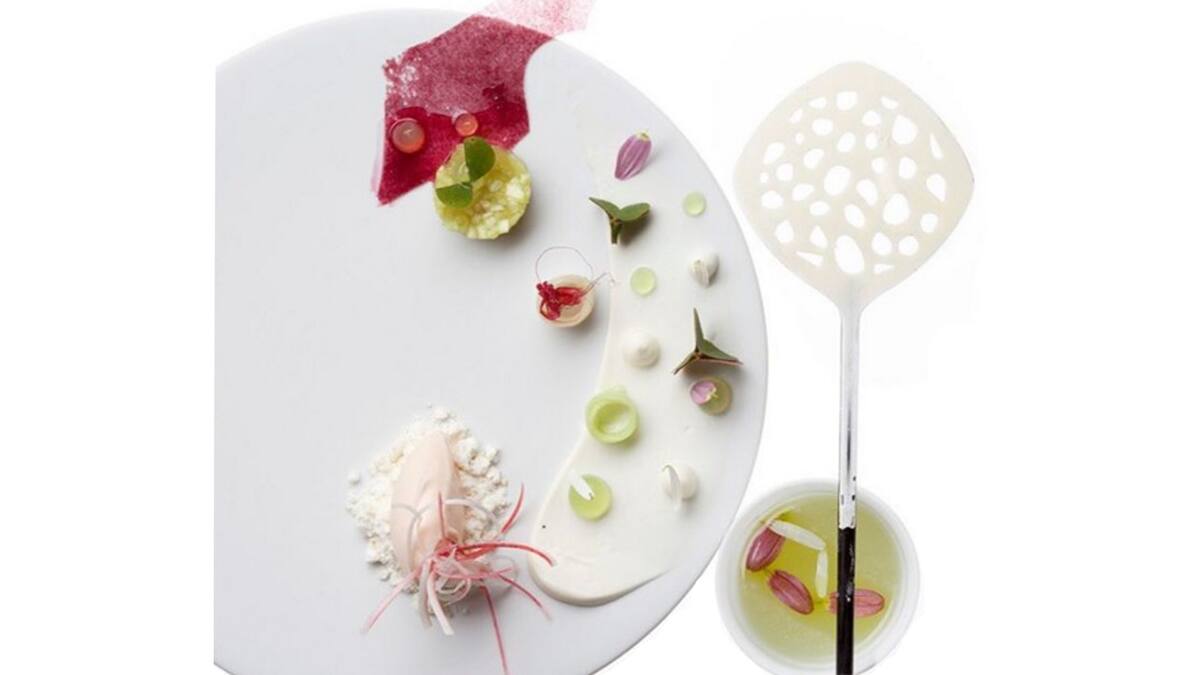 Rezept: Rhabarber mit Sauerampfer und Joghurt von Andreas Caminada