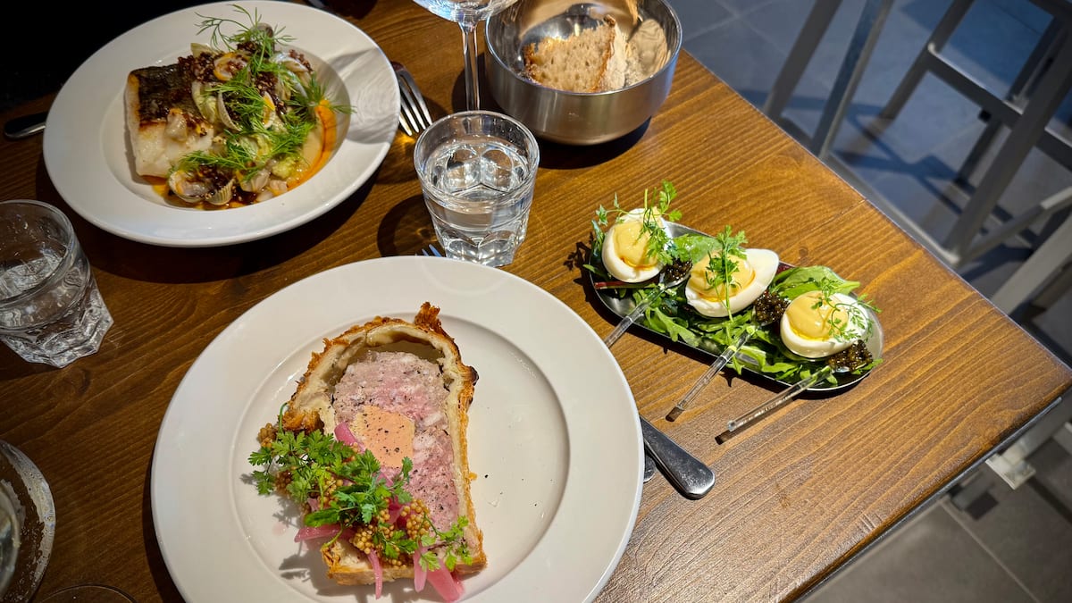 Le Rivage Rabat Le Rivage, nouveau bistrot au bord du Rhône à Genève | GaultMillau