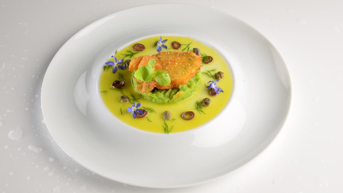 Beignets de fleurs de courgettes farcies