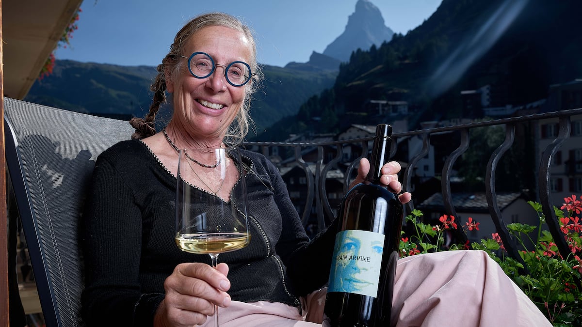 Top-of-Wallis-Gala-Varone-L-nse-Chappaz-