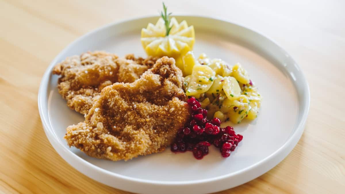 Schnitzel Viennois et Salade de Pommes de Terre