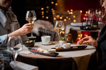 GAULMILLAU-CHANNEL-GENEVE-FONDUE-SUISSE