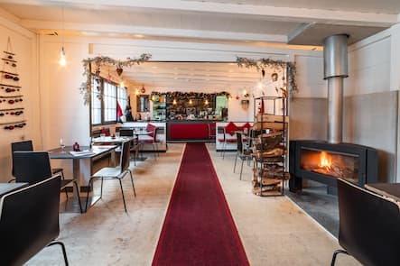 GAULMILLAU-CHANNEL-GENEVE-FONDUE-SUISSE