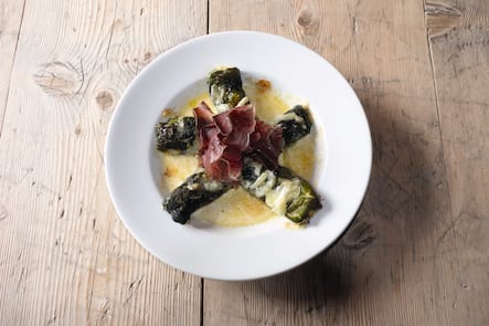 Rathaus Safien-Platz.