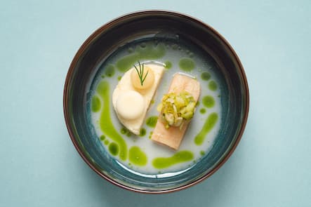 Forelle, Sellerie, Apfel - Restaurant Brücke, Niedergösgen (SO), Thomas Messerli, Küchenchef - - 07/2023 - Copyright Olivia Pulver