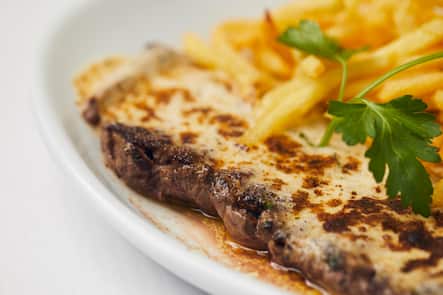 Entrecôte de la Brasserie. Brasserie Bodu, Kornmarkt 56004 Luzern, 07.12.2018, Foto Lucian Hunziker