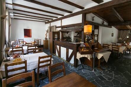 Restaurant des L'Enclos de Valere