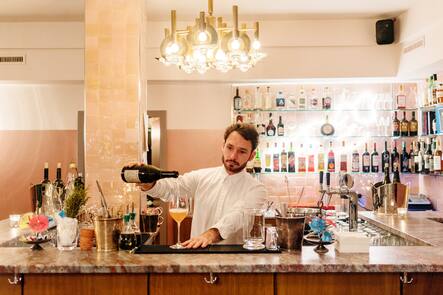 Claudio Sacchi, Bar Sacchi Zürich