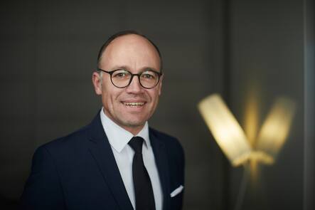 Gregory Rohmer, Gastgeber im "Stucki" von Tanja Grandits, Basel