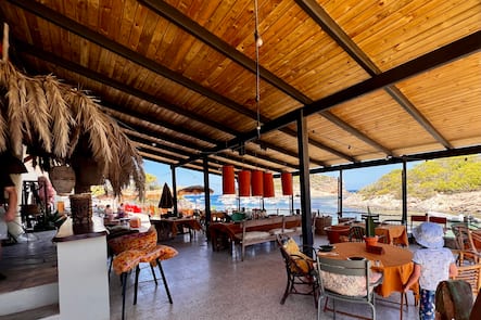 LOS-ENAMORADOS-IBIZA-GAULTMILLAU-CHANNEL