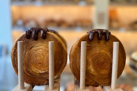 GENEVE-GAULTMILLAU-CHANNEL-HOT-TEN-TOP-LAMIETTE-VIENNOISERIE