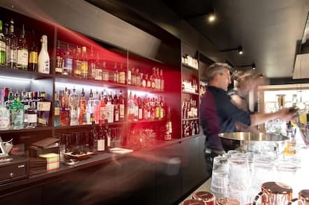 LCC lausanne cocktail club