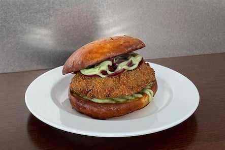 BUN-SANDWICHS-BOMBAR-GENEVE-GAULTMILLAU-CHANNEL