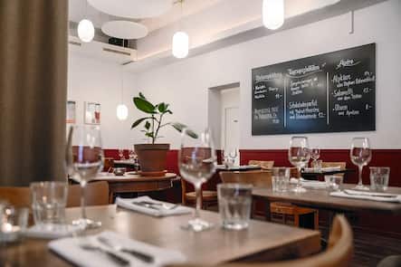 Restaurant Beke, Zürich.