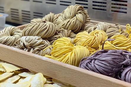 RAVIOLIS-EN-FOLIE-GENEVE-LIVRAISONS-GAULTMILLAU-CHANNEL-TEMPO-DI-PASTA