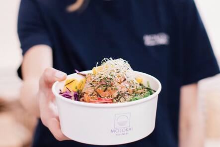 MOLOKAI-POKEBOWLS-GENEVE-TOP-10