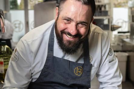 Romain Paillereau, restaurant des 3 tours ,Bourguillon, Fribourg.Champagne Laurent Perrier.