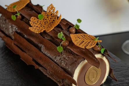 GAULTMILLAU-CHANNEL-GENEVE-BUCHES-DE-NOEL-INTERCONTINENTAL