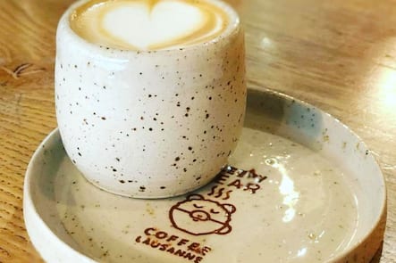 sleepy-bear-coffee-shop-lausanne