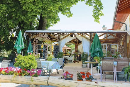 Rothaus, Gampelen, BE © HO