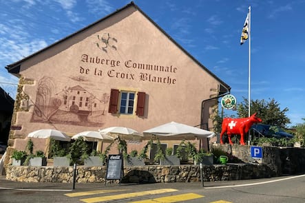 La Croix-Blanche, Lussery-Villars
