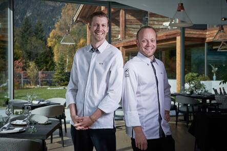 Champex lac, le 20 octobre 2021,Christophe Genetti et Mael Gross nous accueille au restaurant 1465 du Club Alpin fraichement restaurauré © Sedrik Nemeth