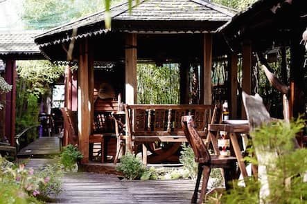 RESTAURANT-THAILANDAIS-TOP-10-GENEVE-NA-VILLAGE-SAINT-JEAN