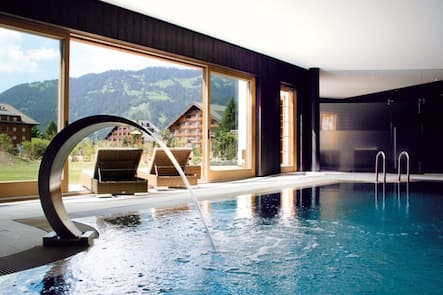TOP-10-POOLSIDE-PISCINE-ROMANDIE-CHALET-ROYALP-VILLARS-SUR-OLLON