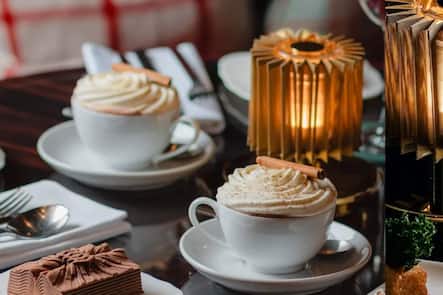 GAULTMILLAU-CHANNEL-GENEVE-THE-WOODWARD-BAR-37-CHOCOLAT CHAUD