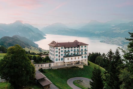 Mit HONexquisitelanciert die VILLA HONEGG eine neue Reihe gastronomischer Anlässe für Gourmets und Freunde aus der Region. Link an martina.anderberg@maisondeschefs.ch