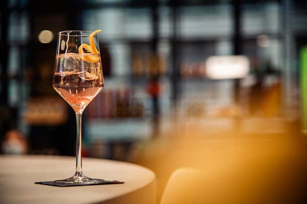 Bubbles & Gin Jelmoli Bar The Spot Turicum Gin