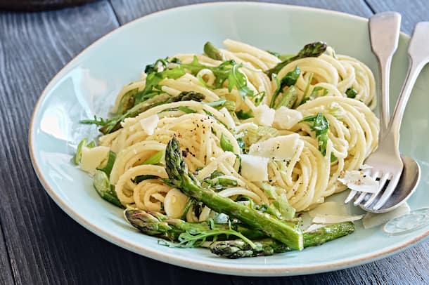 Spaghetti mit grünen Spargeln Gmües von Dorrit Türck
