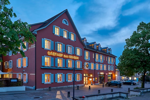 Gasthof zum Ochsen Ochsen, Gasthof, Gasthof zum Ochsen, Hotel, Bettgeschichten, Jenzer, Fleisch und Feinkost, Nacht, Stimmung, Ãbernachten, Swiss, Switzerland, Arlesheim, Bett, Hotelzimmer, Tagung, Hochzeit, Bankett, Saal, © Photo Christian Jaeggi, 29. April 2024