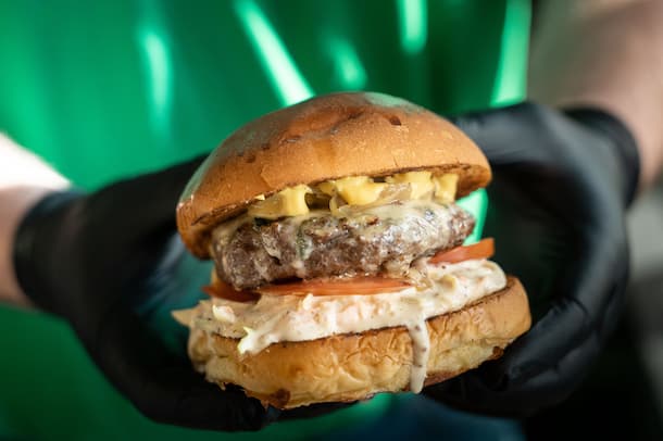 The Green Van – Burgers esprit food truck The Green Van Company Crissier