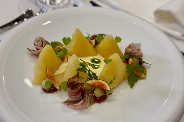 Raclette-Kartoffelkissen by Lucrèce Lacchio Lucrèce Lacchio Berceau des Sens