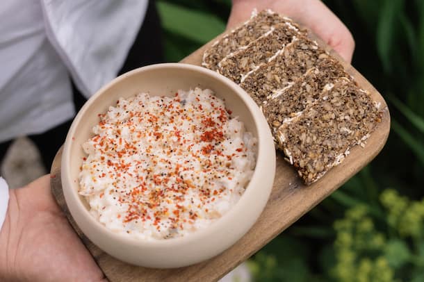 Rillette de féra au raifort et knäckebröd Philippe Deslarzes Restaurant Njørden street food Euro 2025