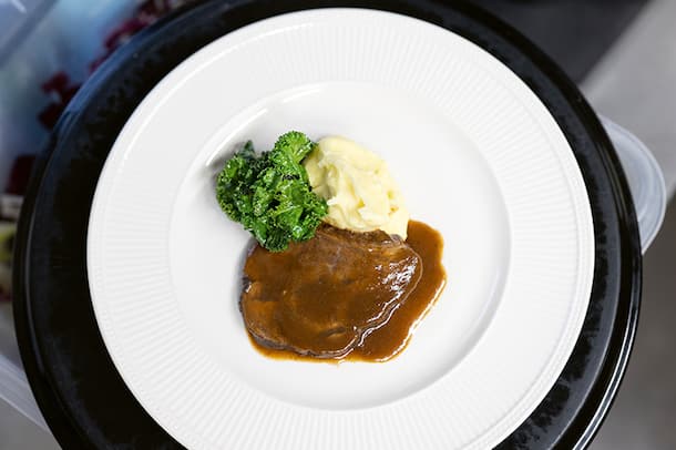 Rindsschmorbraten by Claudia Kläger  Bild. Mayk Wendt