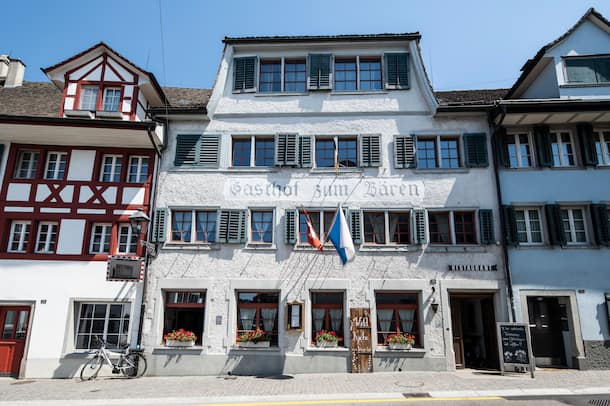 Bären 25.06.2020; Grningen; GaultMillau Channel "Neu Getestet " Restaurant Bren; Aussenansicht des Restaurants Bren in Grningen. © Valeriano Di Domenico