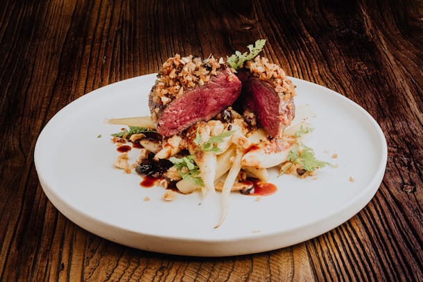 Hirschfilet-Tournedos mit Schupfnudeln HIrschfilet Luma Delikatessen