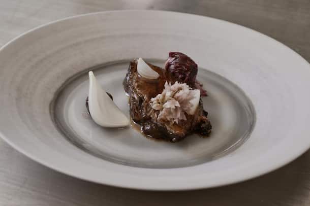 Geschmorte Rindsbacken Geschmorte Rindsbacken by Andreas Caminada