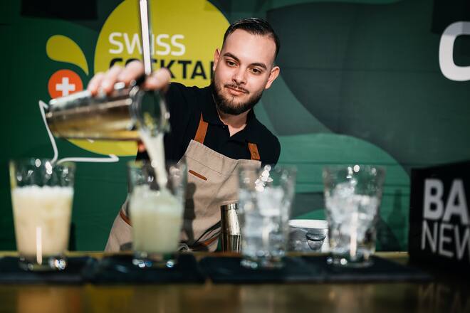 Valentin Aleksandrowicz Njorden barman cocktails