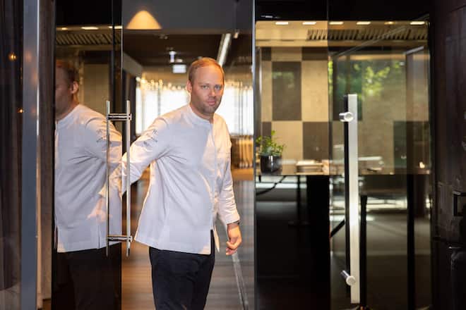 PDF an  leonard.buchet@oeschberghof. com