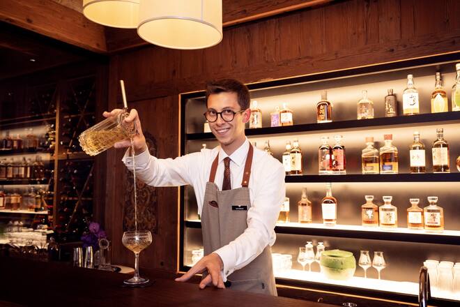 GM_Alpina Gstaad_Whisky Kurs_Luca Calderoni