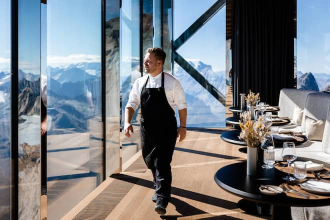 Engelberg OW, 22.09.2026 - Titlis Tower, Joseph's Restaurant, André Kneubühler - Copyright Rémy Steiner Repo Obwalden GaultMillau-Magazin 3/2026