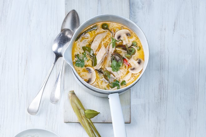 Header Rezept Hühnersuppe Thai Style