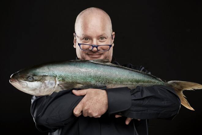 Dieter Koschina; Vila Joya, Albufeira, Portugal - Hiramasa Kingfish (http://www.cleanseas.com.au) ---- Dieter Koschina (8 Hands-Dinner bei Christian Kuchler) , GaultMillau-Channel ----- Einmalige Nutzung für GaultMillau-Channel, eingekauft für 50 CHF