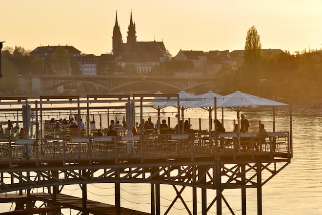 Le Rhin Bleu, Restaurant in Basel, BS